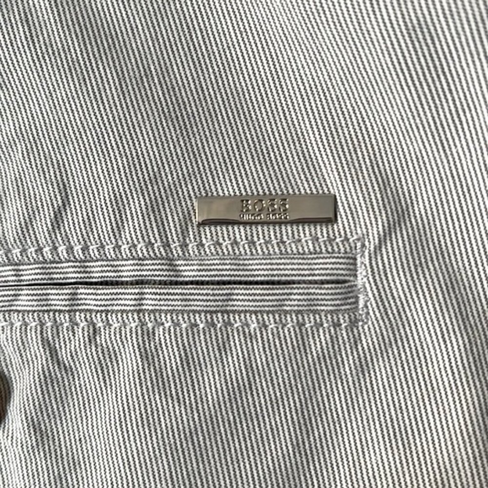 Hugo Boss Shorts - Picture 3 of 5